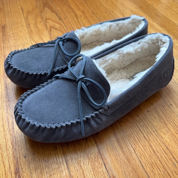 UGG Corvin Loafer Slippers Grey Men’s Size 11 - Picture 2 of 10
